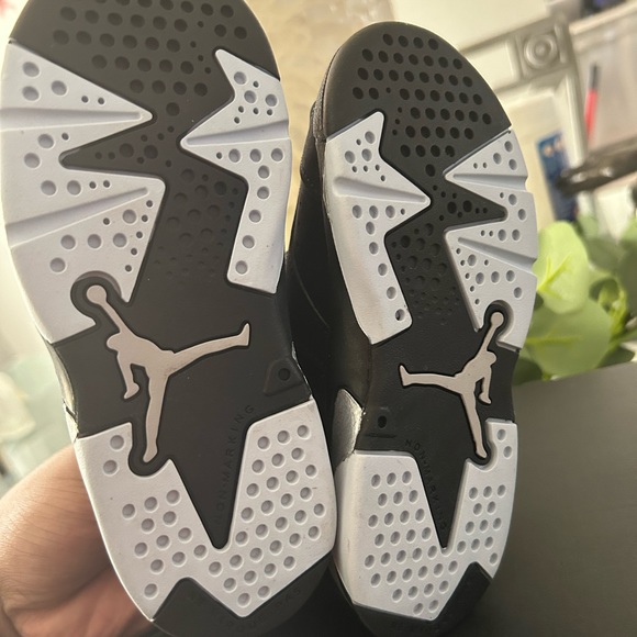 Kids Jordan Chrome 6 Size 10c - Picture 3 of 3